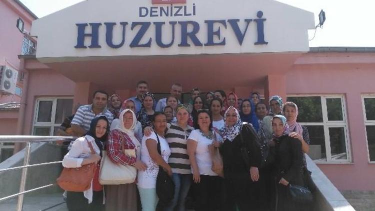 Denizli’de Hasta Ve Yaşlı Bakım Refakatçisi Kursu Açıldı