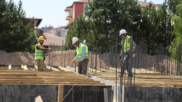 Sivas’a Yeni Okul Derslikleri Kazandırılıyor