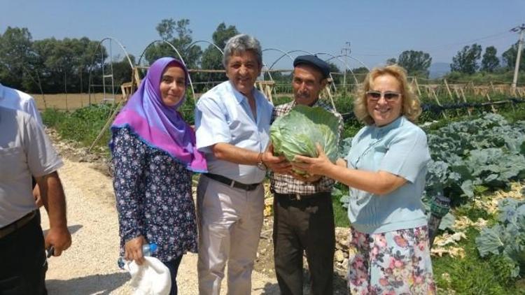 Başkan Alaaddin Yılmaz, “Bebek Ve Meyve Ormanı İle Çiftçilerimize Öncülük Ediyoruz”