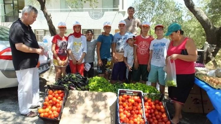 Burhaniye’de Kampa Katılan Öğrenciler Pazarcı Oldu