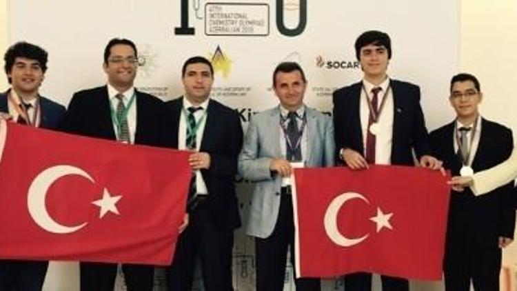 47. Uluslararası Kimya Olimpiyatı’na Atatürk Üniversitesi Damgası