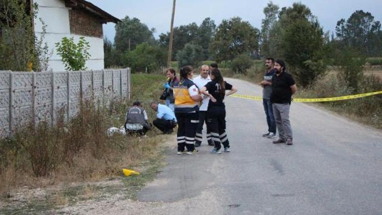 Yaşlı adam ölü bulundu