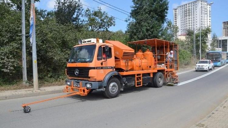 Trabzon Büyükşehir Belediyesi’den Yol Çizgi Çalışması