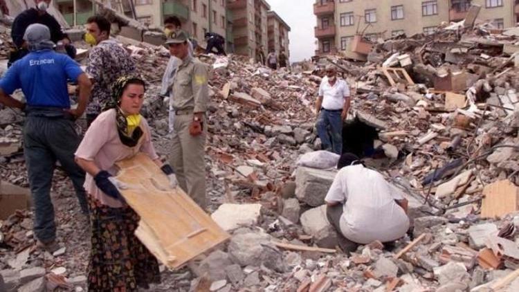 Başkan Alıcık, 17 Ağustos Depremini Unutmadı