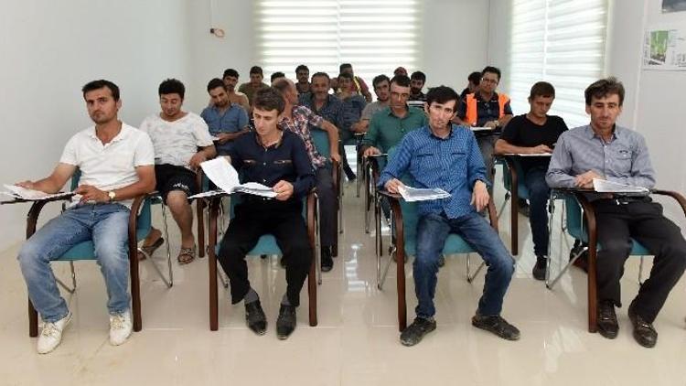 TOKİ’den İnşaat İşçilerine Mesleki Yeterlilik Eğitimi