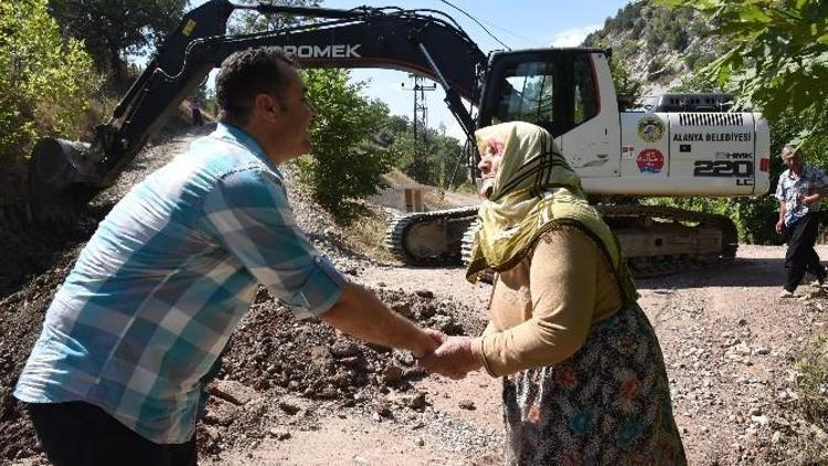 Başkan Yücel, Karapınar’da Çalışmaları Denetledi