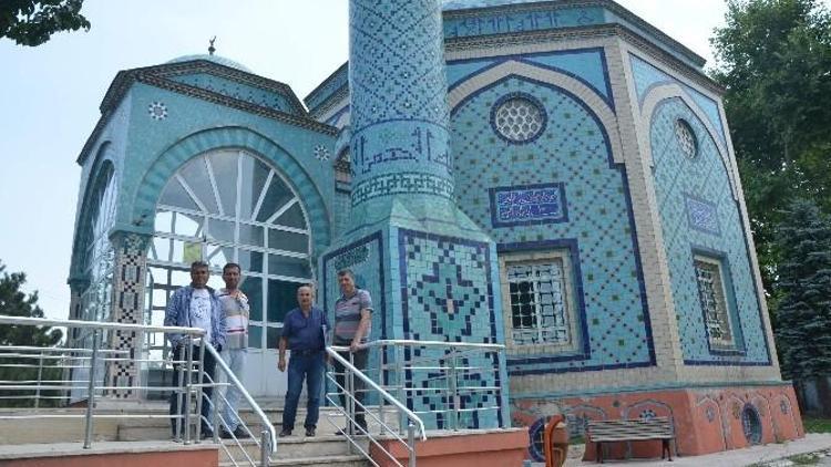 DPÜ, Çinili Camii’ne Sahip Çıkıyor