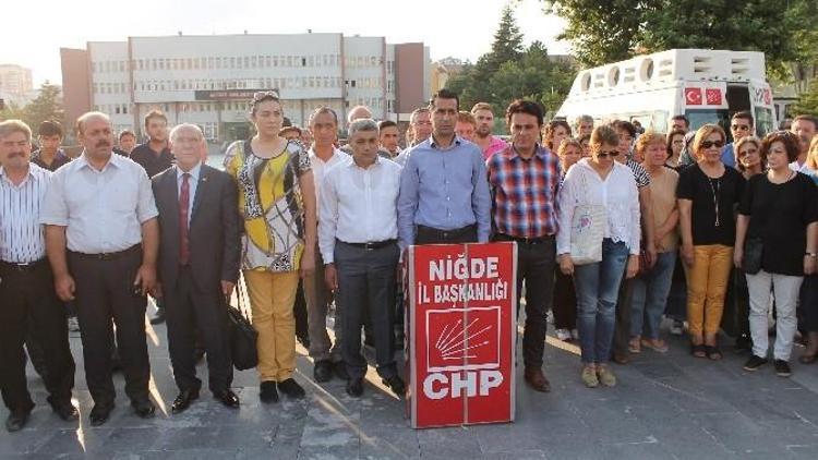 Niğde CHP İl Teşkilatı Şehitlerini Unutmadı