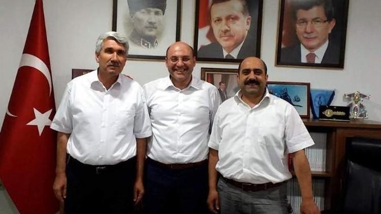 AK Parti’de Osman Zeybek Görevi Devraldı