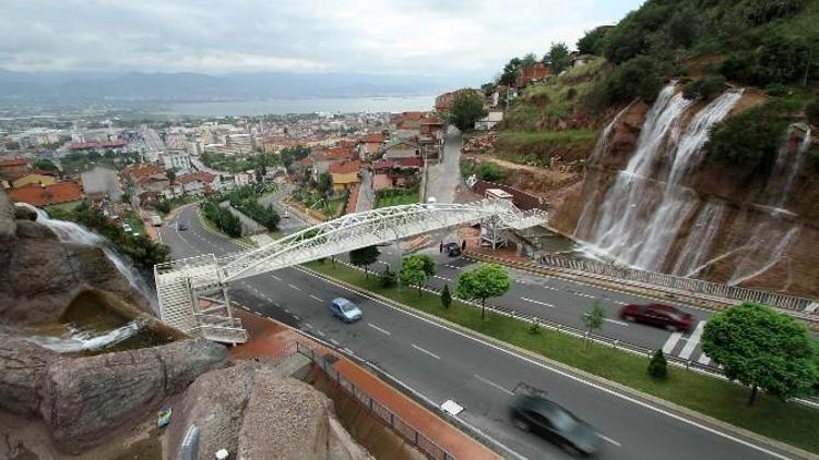 Şelalelerin Seyir Terasıyla Kocaeli’ni İzleyin