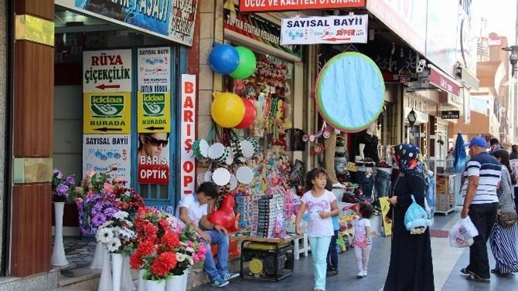 Diyarbakır’da Hayat Normale Döndü