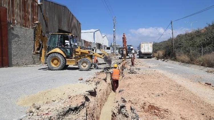 Meski, Yalınayak’taki Kanalizasyon Hattının Yüzde 80’ini Tamamladı