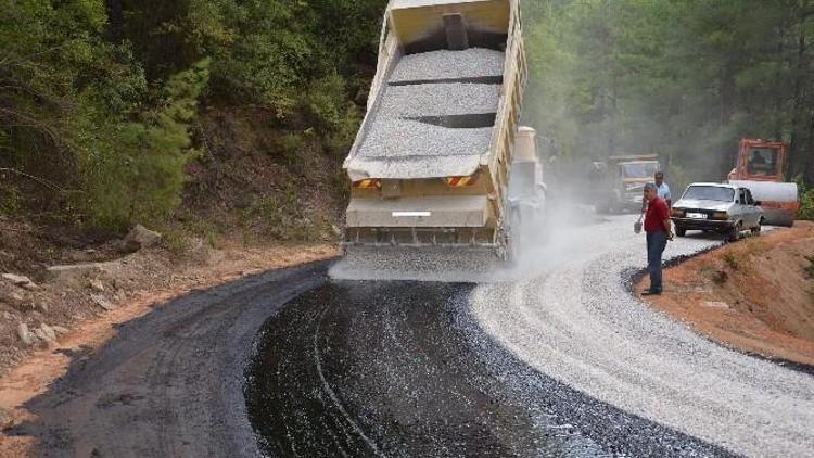 Alanya’da Dim Vadisi Grup Yolu Asfaltlandı