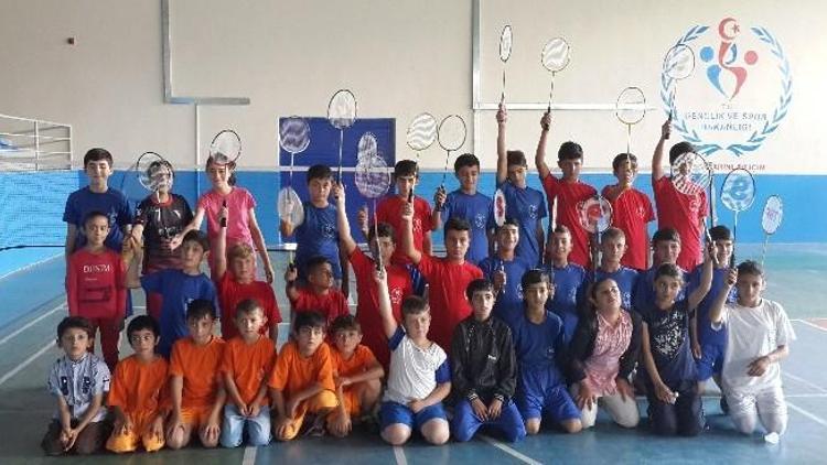 Tatvan’daki Yaz Spor Okulları Sona Erdi