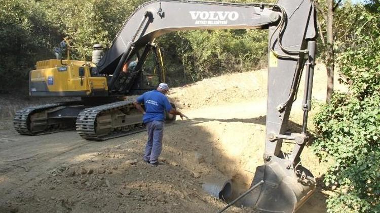 Aksartepe’de Yol Çalışmaları Tüm Hızıyla Devam Ediyor