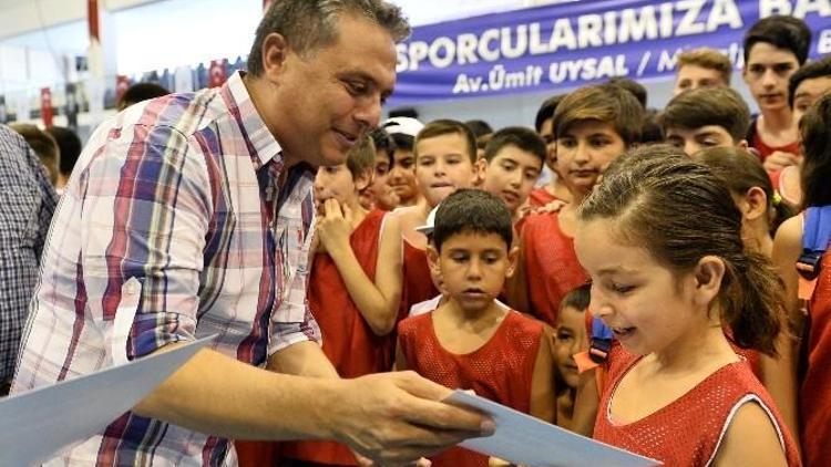Muratpaşa Yaz Spor Okullarına Muhteşem Kapanış