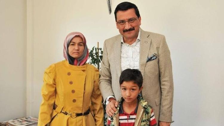 15 Yıllık Özlemi Başkan AK Dindirdi