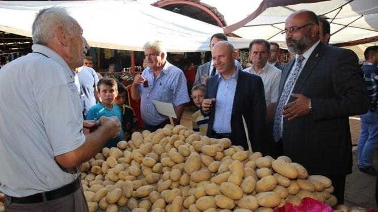 Çolakbayrakdar Pazarda Esnaf Ve Vatandaşı Dinledi