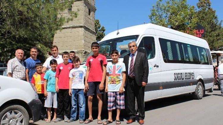 Sungurlu Belediyesi Güreş Takımı Elmalı Yolunda