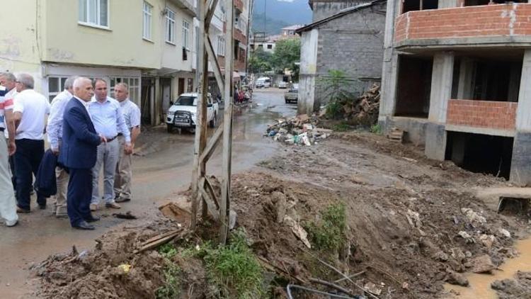 Nilüfer Belediyesi’nden Hopa’ya Yardım Eli