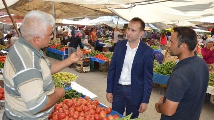 AK Partili Aday Adayı Sahaya İndi