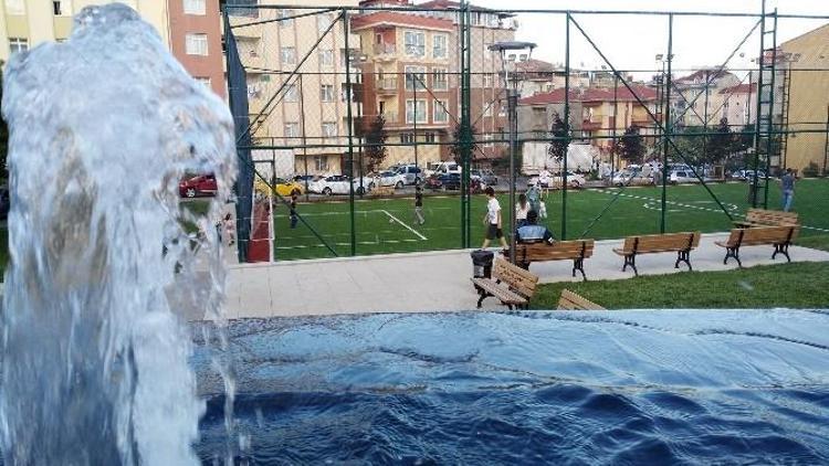 Üsküdar Parklarıyla Göz Kamaştırıyor