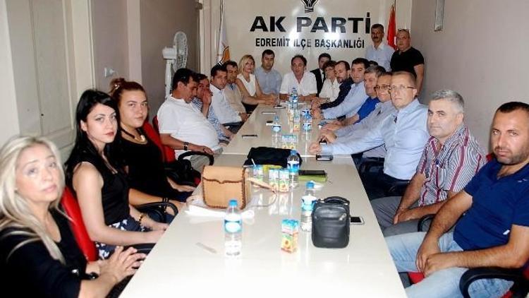 Edremit AK Parti Yürütme Ve Yönetim Kurulunu Açıkladı