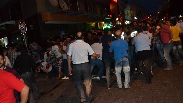 Nazilli’de HDP Binasına Yürümek İsteyen Gruba Polis Müdahale Etti