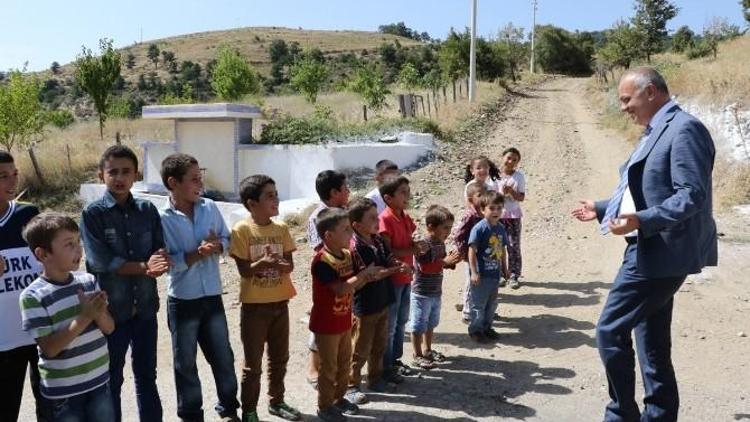 Üç Mahalleden Hizmet Teşekkürü