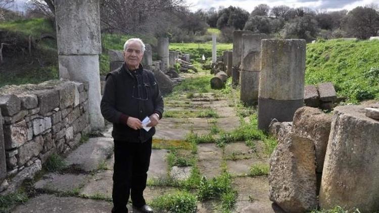 Aliağa’nın Antik Kentleri Kitapçığı Basılıyor