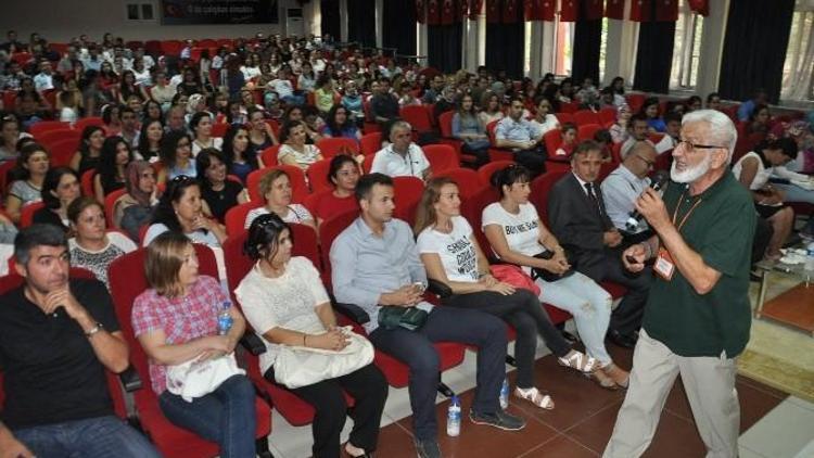 Prof. Dr. Açıkalın’dan Öğretmenlere Konferans