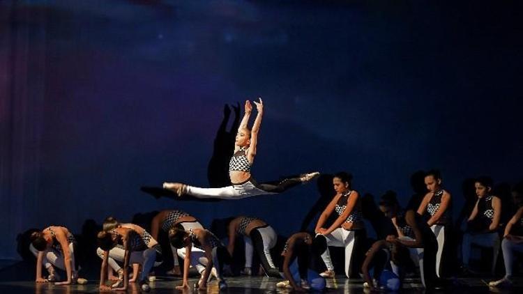 Dünya Dans Merkezi Genç Yetenekleri Arıyor