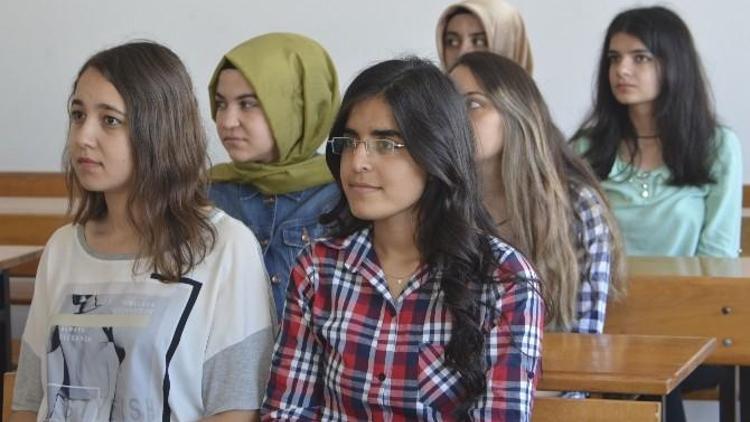 Sinop Üniversitesi’nde İlk Ders Heyecanı