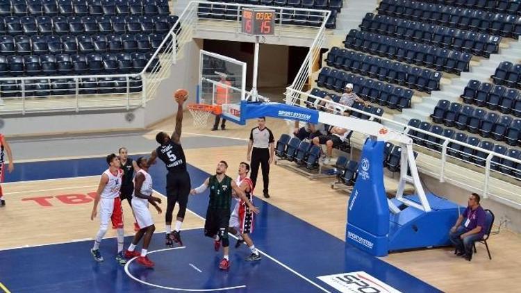 Büyükşehir Basket Takımı Rakibini Mağlup Etti