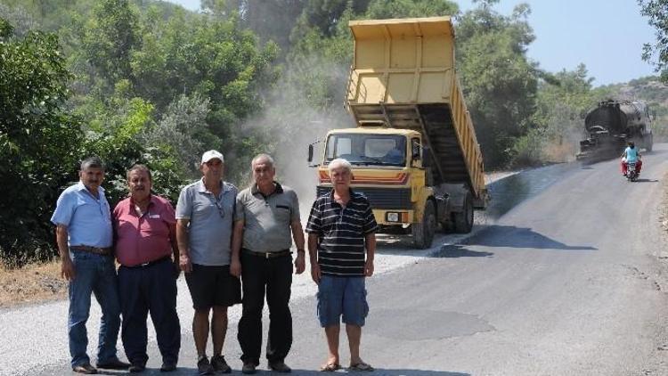 Büyükşehir’den Erdemli’de Yol Çalışmaları