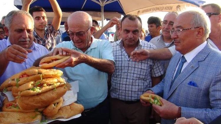 Mersin’de Balık Sezonu Törenle Açıldı