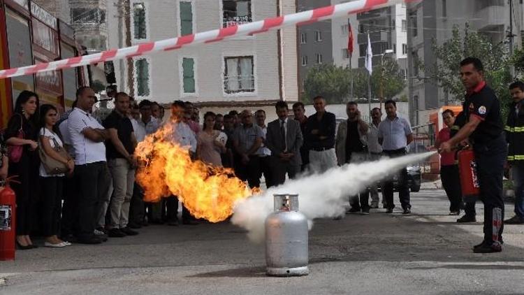 Adana Adliyesi Personeline ‘Acil Durum Eğitimi’