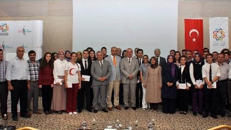 “Bugünün Gençleri Yarının Liderleri” Projesi Tamamlandı