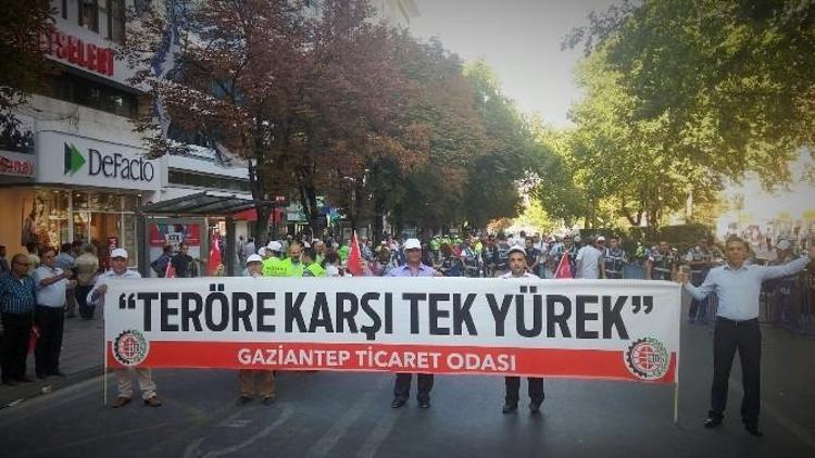 Türkiye Teröre Karşı Yekvücut Oldu