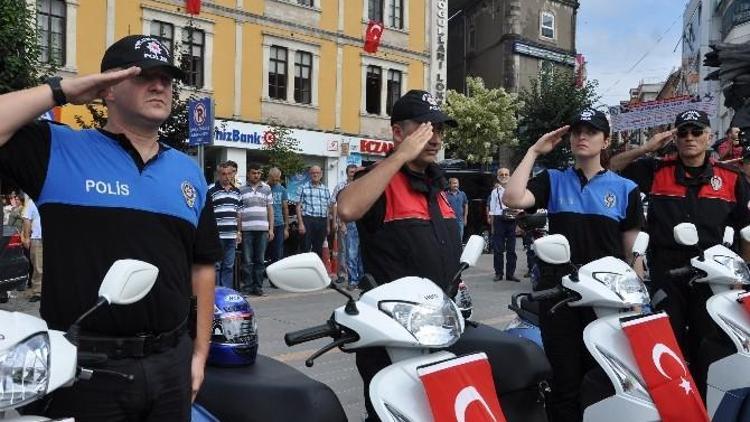 Giresun Belediyesi’nden Emniyet Müdürlüğü’ne Motorsiklet Hediyesi