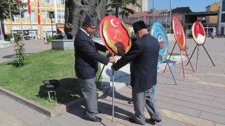 Turhal’da “Gaziler Günü” Törenle Kutlandı