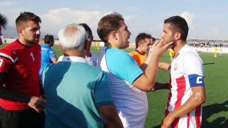 İslahiyespor Elbistanspor İle Golsüz Berabere Kaldı