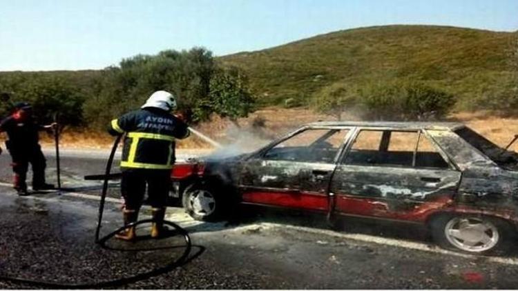 Seyir Halindeki Araç Alev Alev Yandı