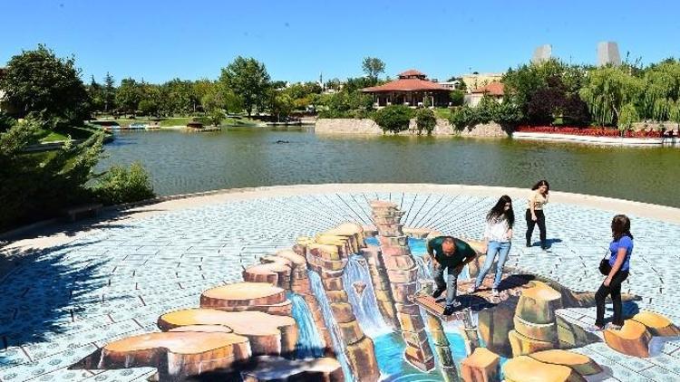 Altınpark’ta Üç Boyutlu Fotoğrafa Ziyaretçi İlgisi