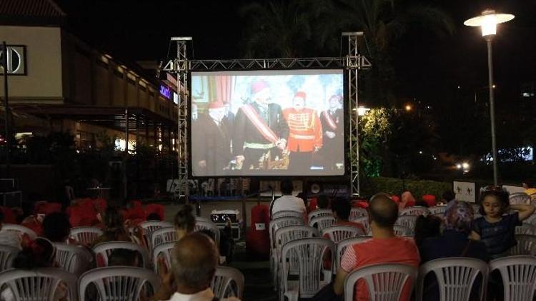 Tosun Paşa Ve Süt Kardeşler Forum Mersin’de Güldürdü