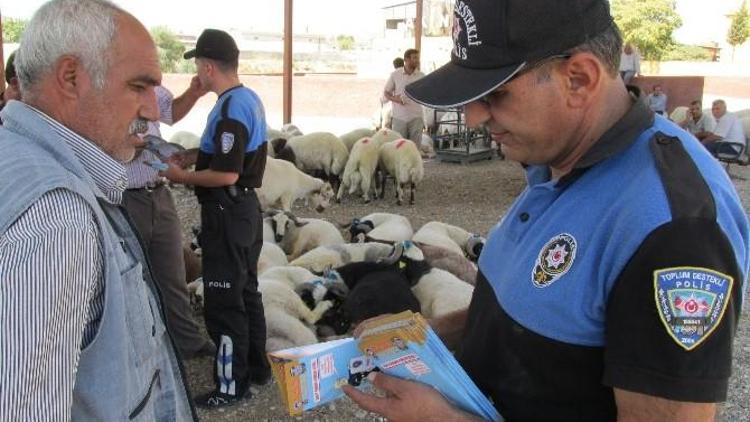 Polis, Kurbanlık Satıcılarını Sahte Paraya Karşı Uyardı