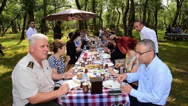 Başkan Yılmaz: “Bu Cennet Coğrafyayı Korumak Boynumuzun Borcudur”