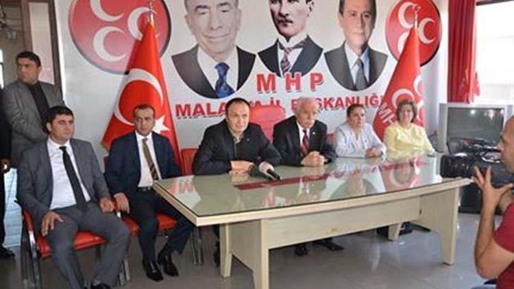 MHP’de Bayramlaşma Programı