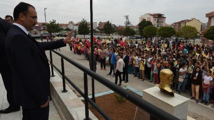 Uşak’ta Yeni Eğitim Ve Öğretim Yılı Başladı