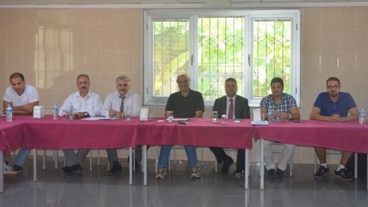 Spor İl Müdürü Ataşbak, Adana TOHM Antrenörleriyle Buluştu